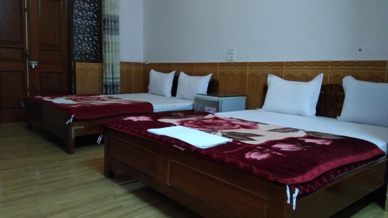 Backpackers Hotel Ha Tinh Esterno foto