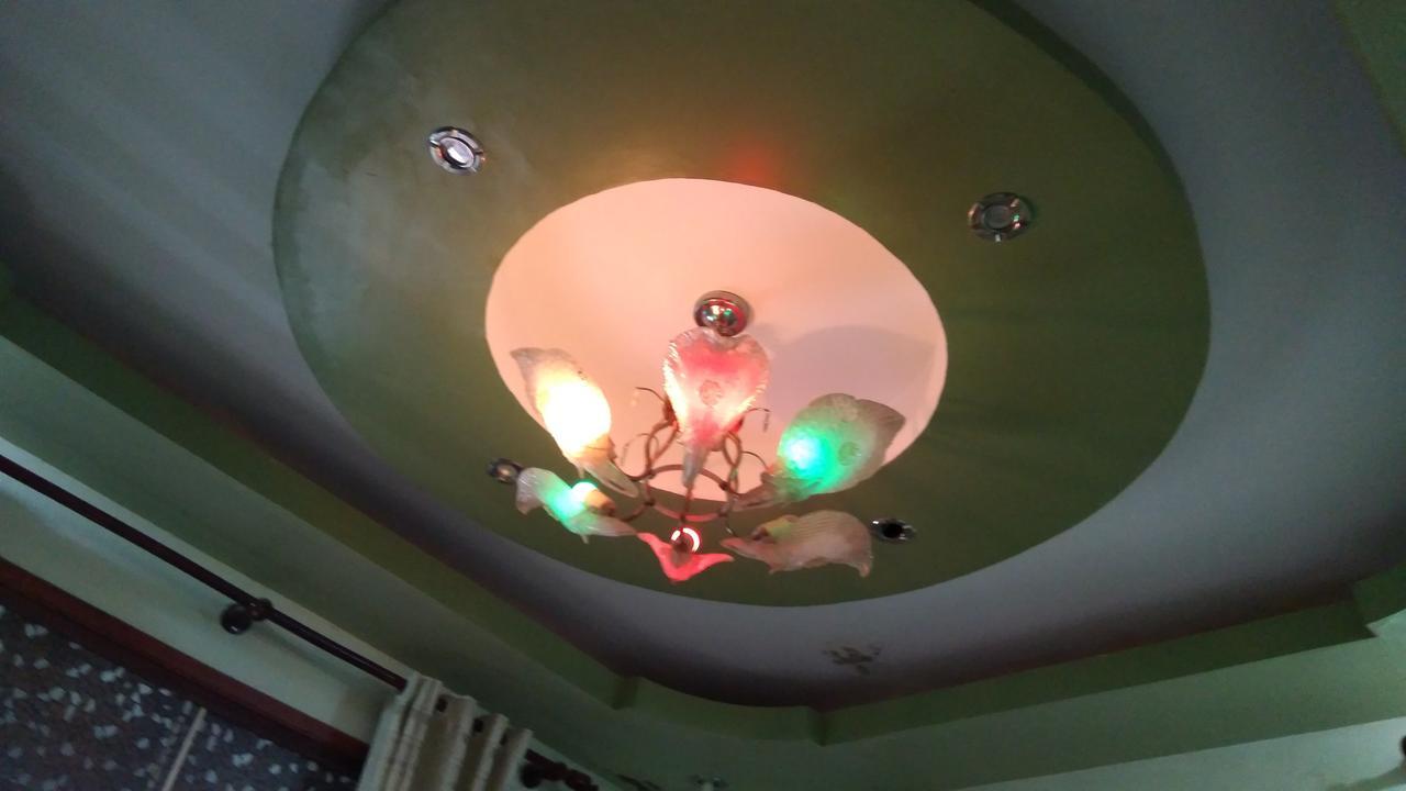 Backpackers Hotel Ha Tinh Esterno foto