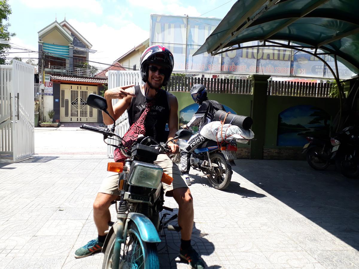 Backpackers Hotel Ha Tinh Esterno foto