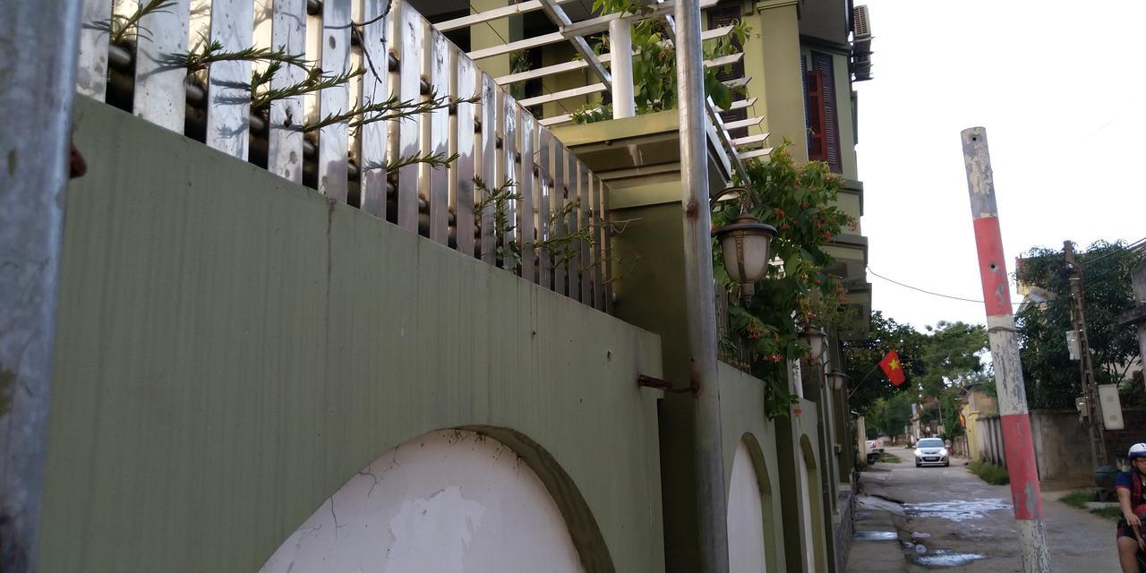 Backpackers Hotel Ha Tinh Esterno foto