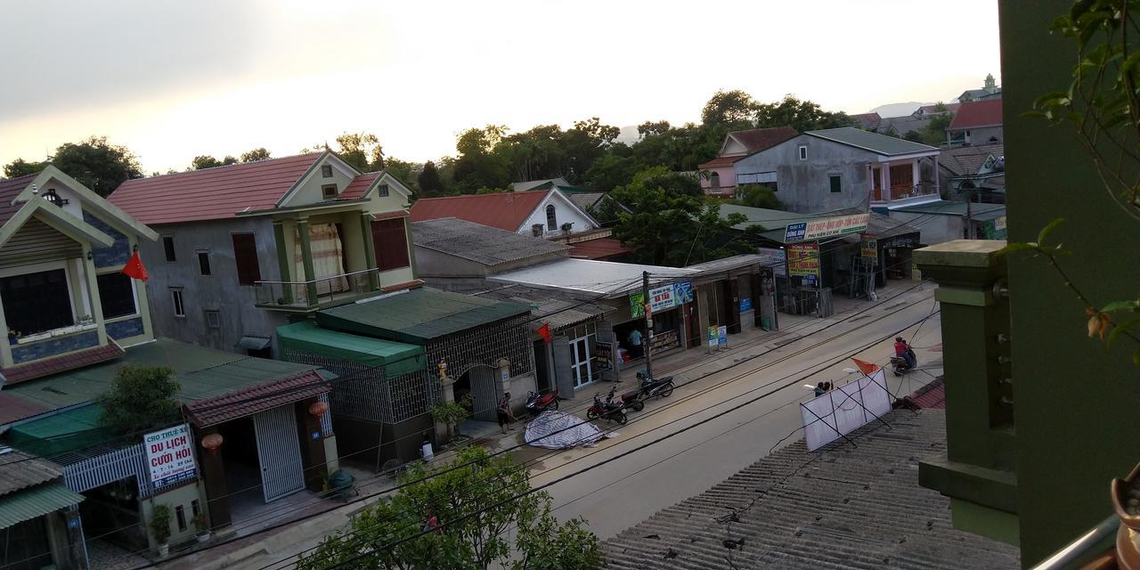 Backpackers Hotel Ha Tinh Esterno foto