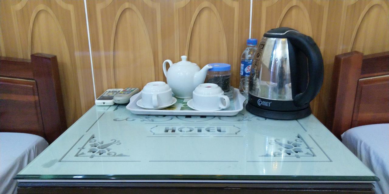 Backpackers Hotel Ha Tinh Esterno foto